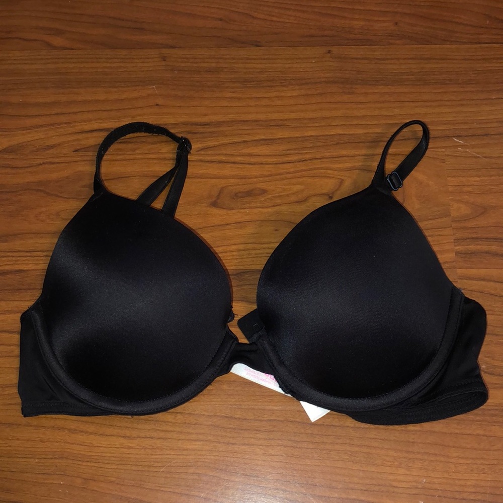 34B black pushup t shirt bra